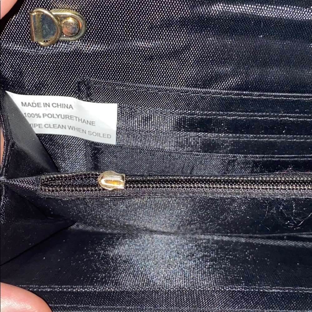 Wallet - Picture 5 of 5